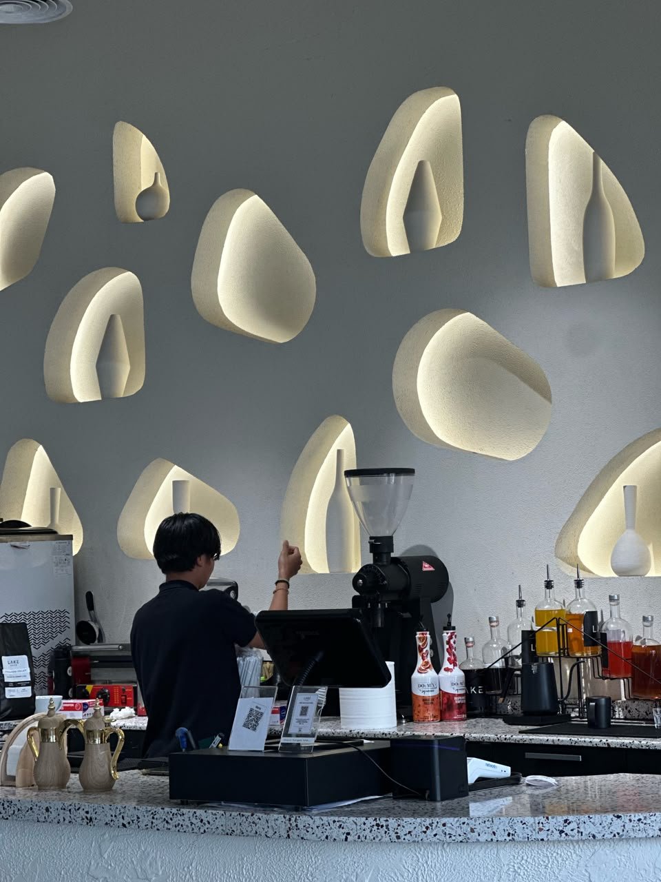 Lake Café | Interior Fit-Out at Kalba Mall - Image 3