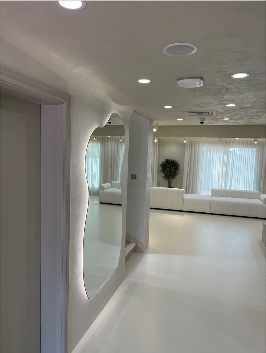 JK Fashion Boutique Fit Out Dubai | Luxury Retail Interior Design UAE - Image 4